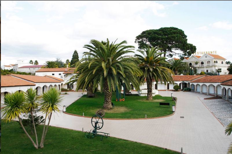 Hotel Quinta Dos Tres Pinheiros Mealhada Esterno foto